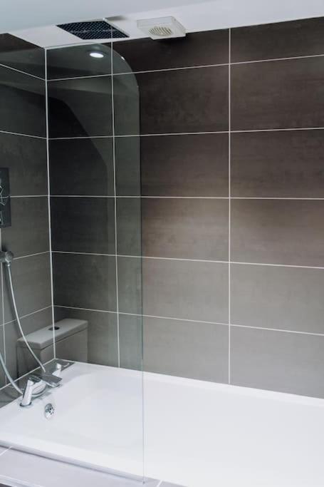 Modern 1Br In Brixton - Just Renovated! Apartment London Exterior photo